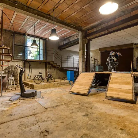 Loft A *